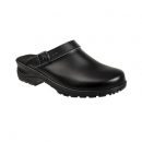 Työjalkineet ja vaatteet