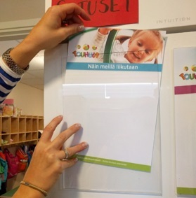 Esiteteline A4 - Esitetelineet ja tarvikkeet - 158217 - 1